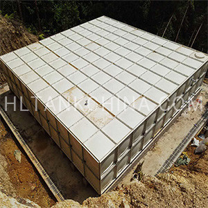 FRP water tank