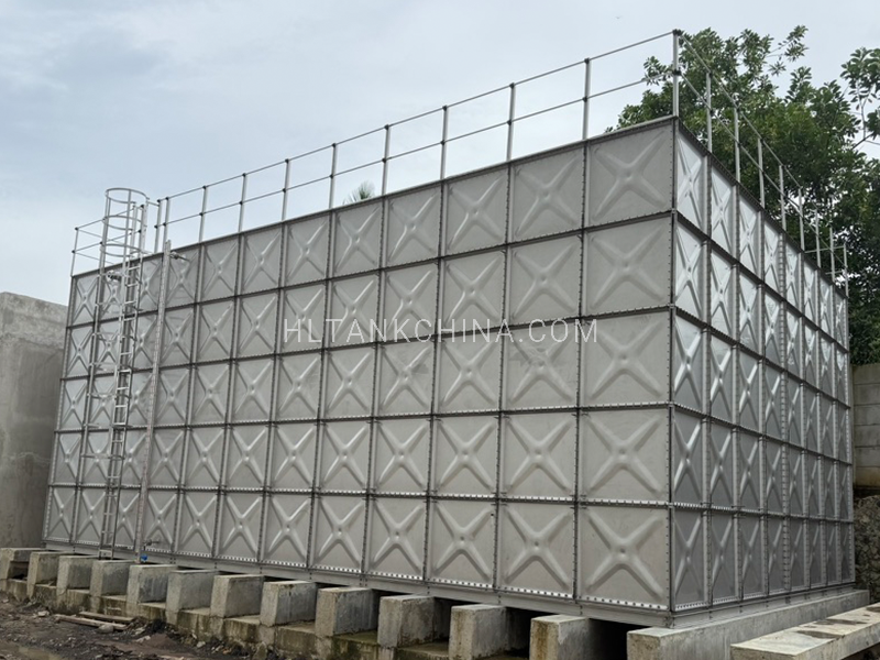 Stainless steel rectangular shape sectional water tank